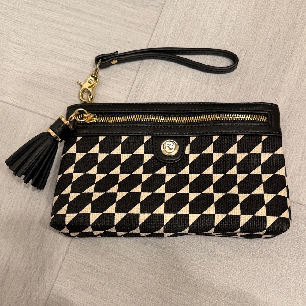 Spartina 449 Black and Cream Geometric Wristlet